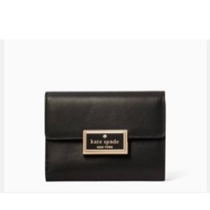 KATE SPADE 🆕 Reegan Medium Flap Wallet. Black, One Size. Very chic.